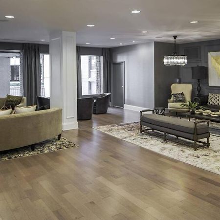 Elegant Apartment W Views At Crystal City 알링턴 외부 사진